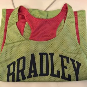Bradley U Reversible tank